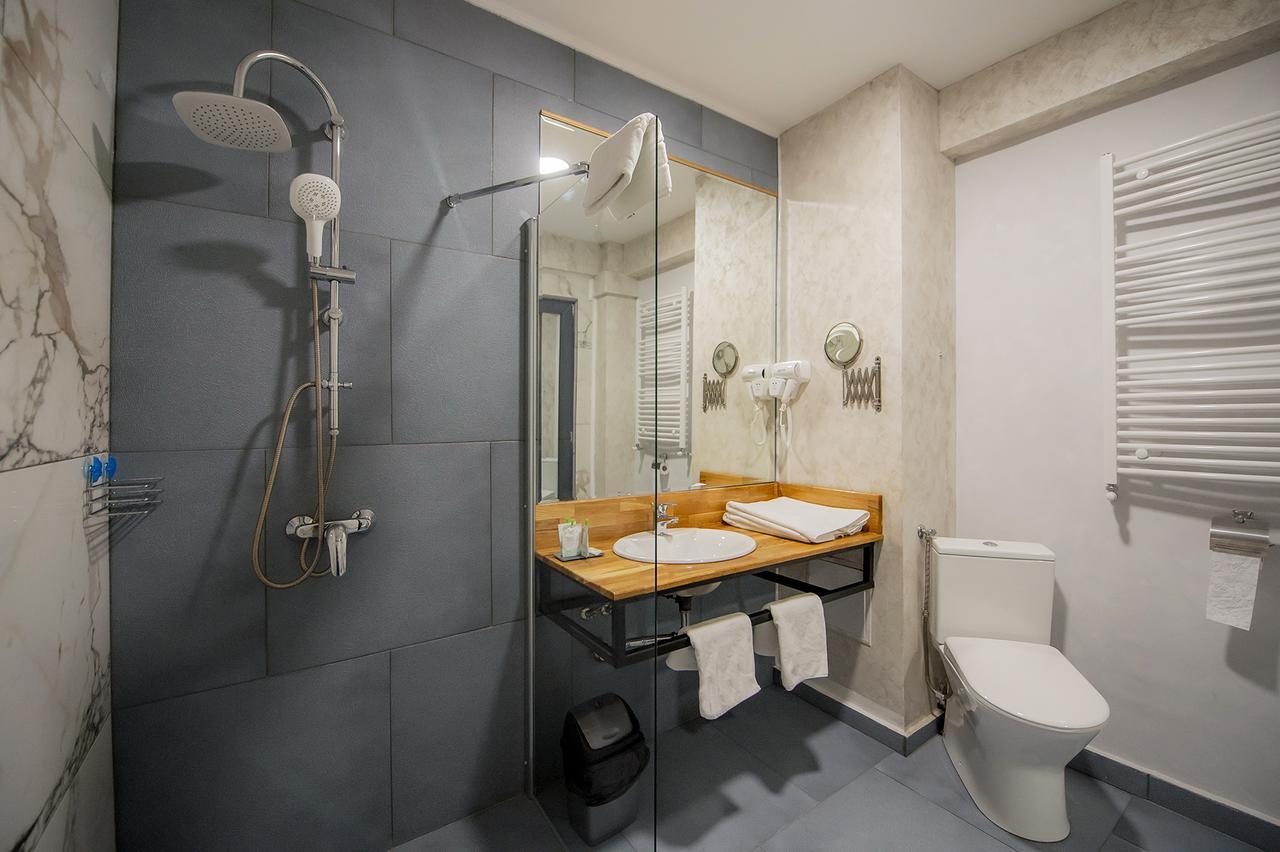 Отель Brater Luxury Бухарест Экстерьер фото