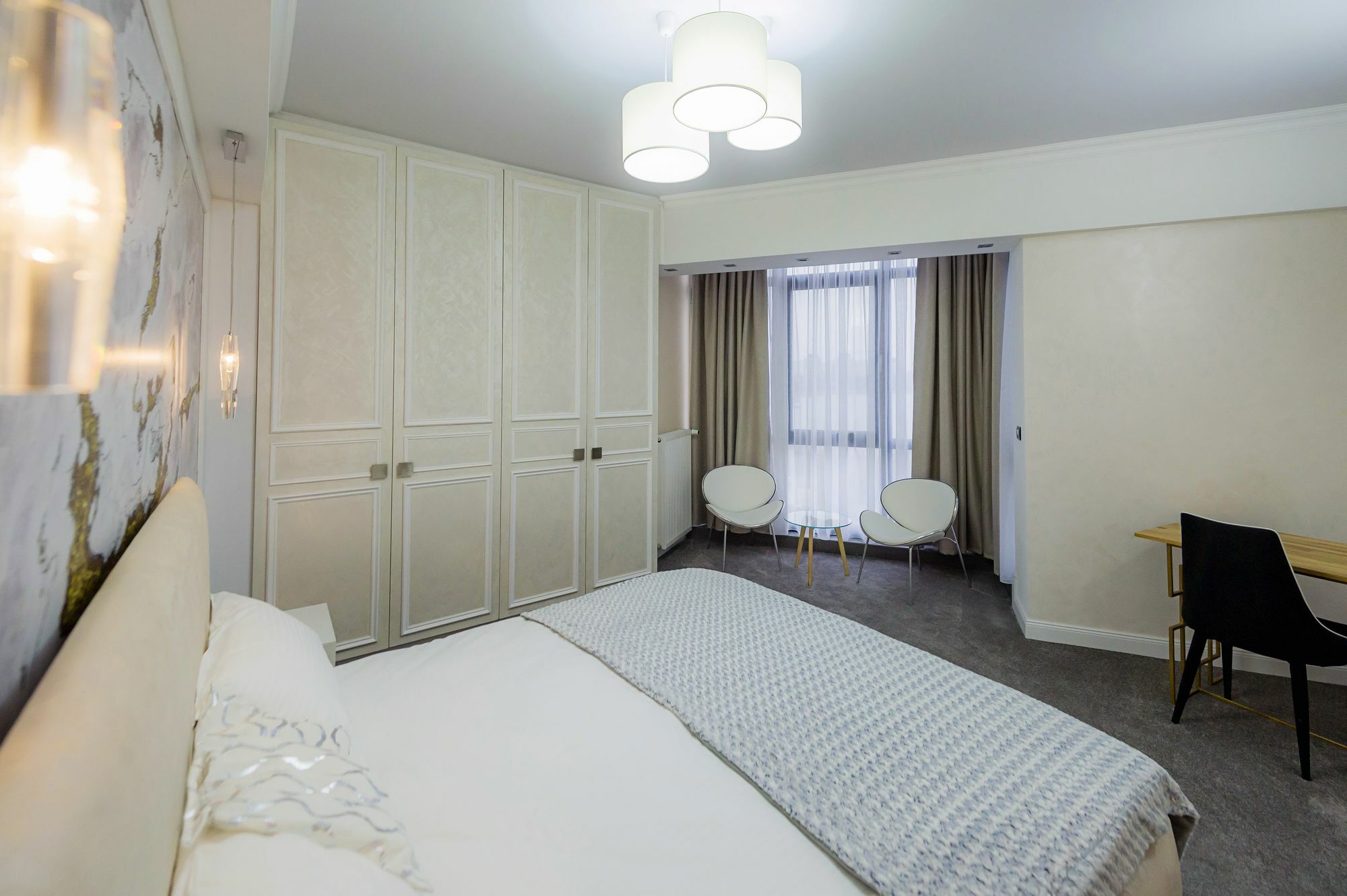 Отель Brater Luxury Бухарест Экстерьер фото