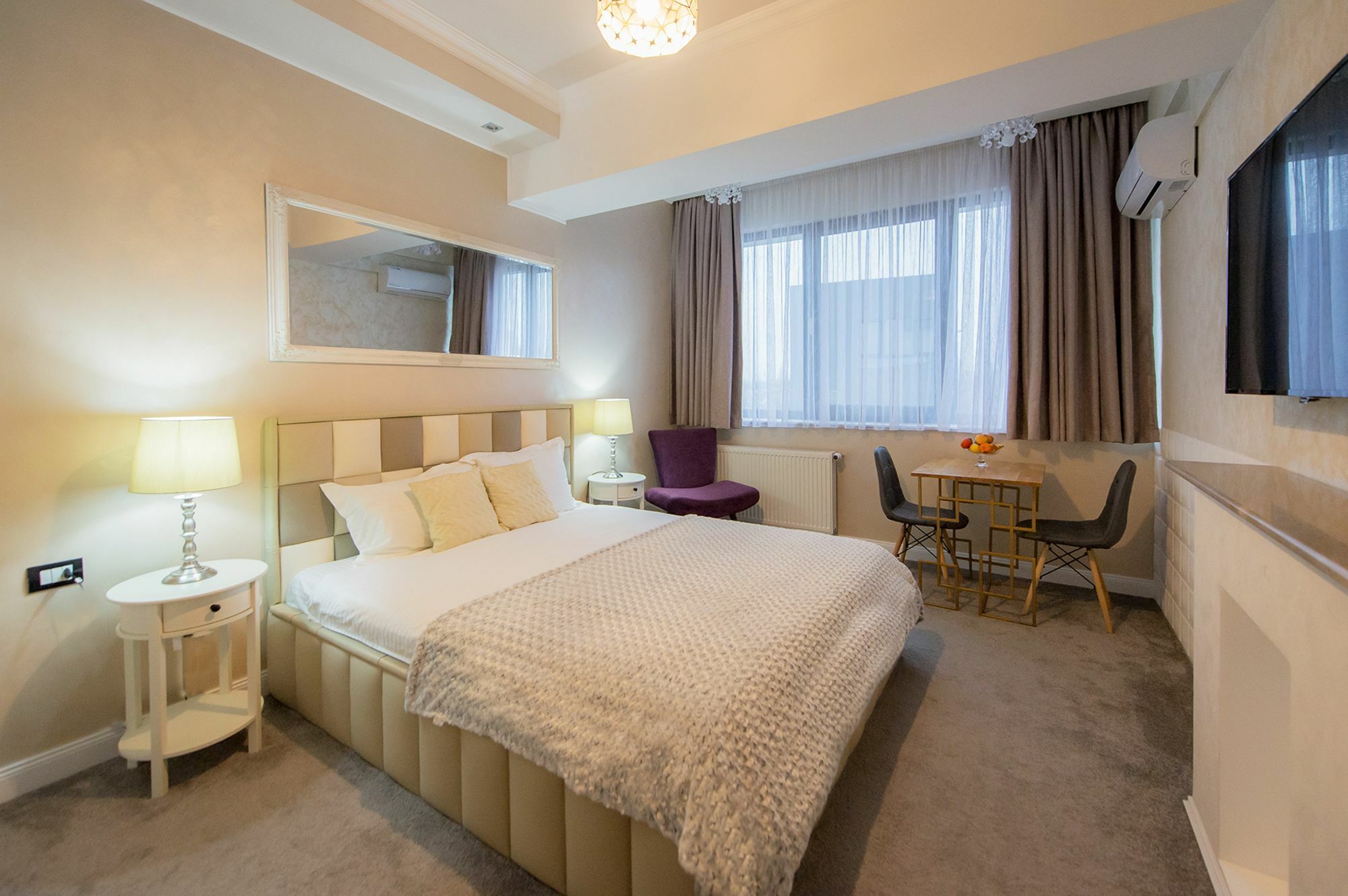 Отель Brater Luxury Бухарест Экстерьер фото
